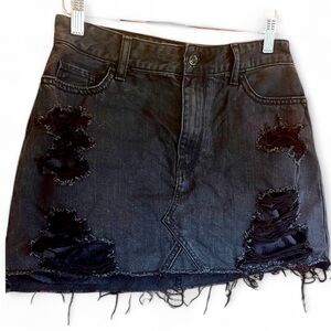 Hollister black jean distressed skirt size 5R